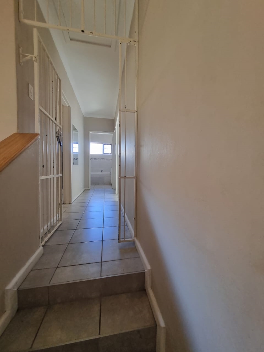 To Let 3 Bedroom Property for Rent in Cotswold Eastern Cape